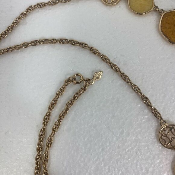 Sara Coventry necklace “A Taste Of Honey “ gold tone chain resin - Picture 5 of 7